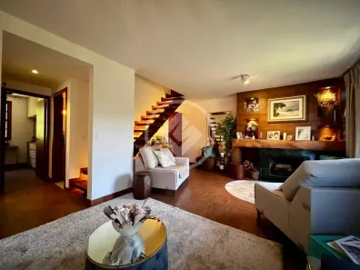 Apartamento com 4 Quartos à venda, 135m² no Albuquerque, Teresópolis
