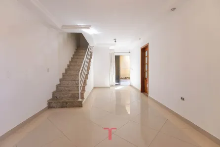 Sobrado com 3 Quartos à venda, 164m² no Capão Raso, Curitiba