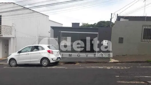 Imóvel Comercial com 3 Quartos para alugar, 180m² no Lídice, Uberlândia