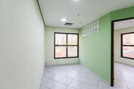 Sala Comercial à venda, 33m² no Vila Gomes Cardim, São Paulo