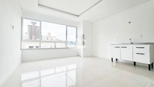 Apartamento com 2 Quartos à venda, 60m² no Tabuleiro, Camboriú