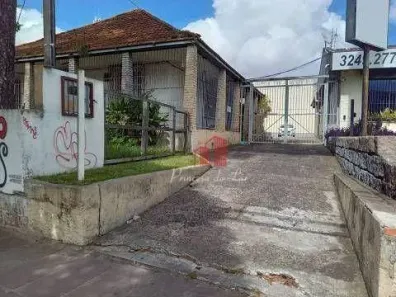 Imóvel Comercial com 10 Quartos para alugar, 200m² no Cavalhada, Porto Alegre
