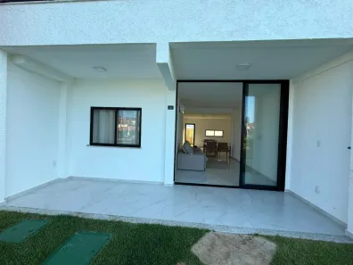 Apartamento com 2 Quartos para alugar, 74m² no , Aquiraz