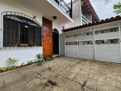 Casa de Condomínio com 1 Quarto para alugar, 40m² no Portinho, Cabo Frio