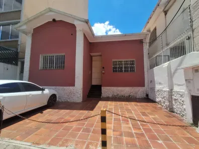 Imóvel Comercial com 6 Quartos para alugar, 200m² no Lapa, São Paulo