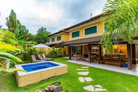 Casa de Condomínio com 4 Quartos à venda, 247m² no Bairro de Juquehy, São Sebastião