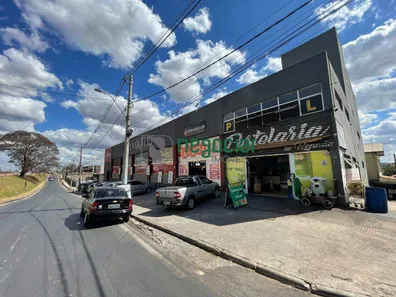 Prédio Comercial à venda, 2816m² no Petrópolis, Betim