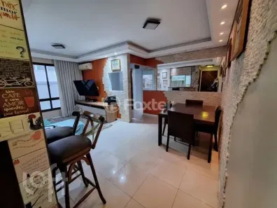 Apartamento com 2 Quartos à venda, 65m² no Vila Ipiranga, Porto Alegre