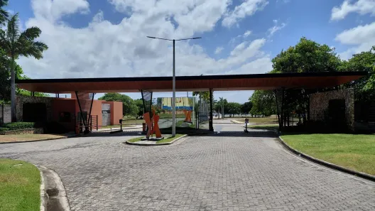Lote/Terreno à venda, 324m² no Centro, Eusébio