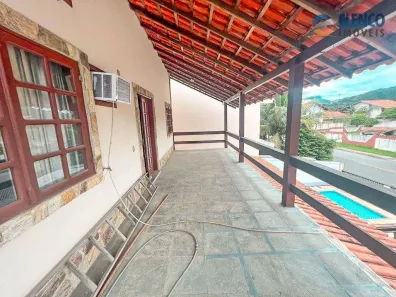 Casa com 4 Quartos à venda, 176m² no Camboinhas, Niterói
