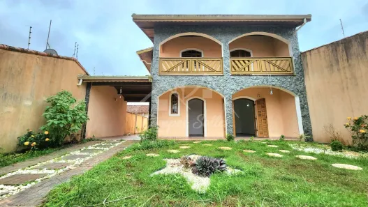 Sobrado com 4 Quartos à venda, 204m² no Jardim Casablanca, Peruíbe