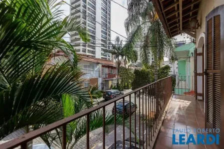 Casa com 3 Quartos à venda, 210m² no Perdizes, São Paulo