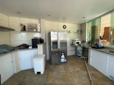 Casa com 3 Quartos à venda, 230m² no Solemar, Praia Grande