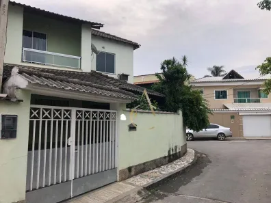 Casa com 3 Quartos à venda, 40m² no Cerâmica, Nova Iguaçu