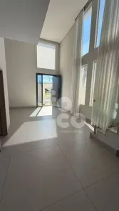 Casa com 3 Quartos à venda, 210m² no Jardim Karaíba, Uberlândia
