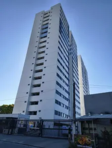 Apartamento com 2 Quartos para alugar, 55m² no Barro Duro, Maceió
