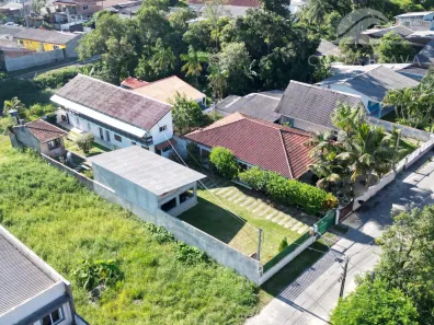 Fazenda/Sítio com 9 Quartos à venda, 211m² no Bom Retiro, Matinhos