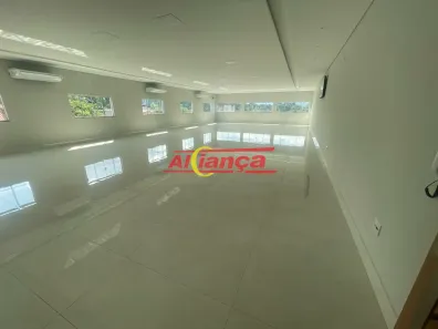 Sala Comercial para alugar, 250m² no Cidade Jardim Cumbica, Guarulhos
