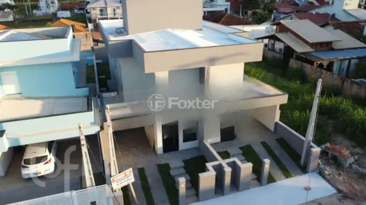 Casa com 2 Quartos à venda, 140m² no Carianos, Florianópolis