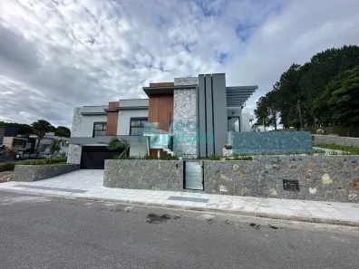 Casa com 3 Quartos à venda, 236m² no Pedra Branca, Palhoça