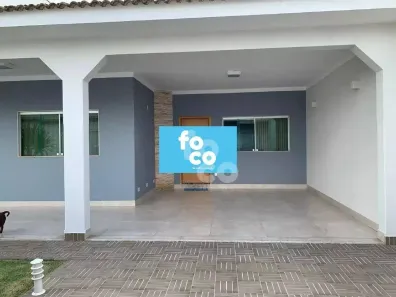 Casa com 3 Quartos à venda, 600m² no Jardim Patrícia, Uberlândia