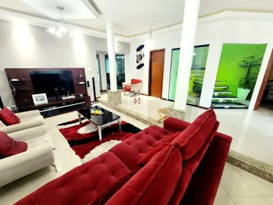 Sobrado com 3 Quartos à venda, 300m² no Granja Daniel, Taubaté