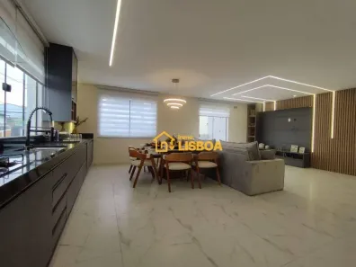 Sobrado com 3 Quartos à venda, 220m² no Vila Camilópolis, Santo André