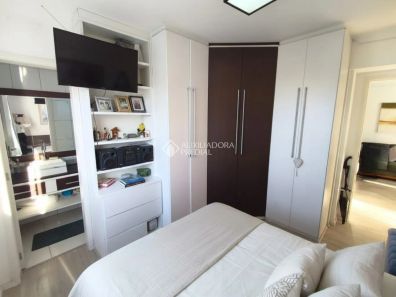 Apartamento com 2 Quartos à venda, 63m² no Barreiros, São José