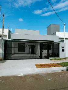 Casa com 3 Quartos à venda, 135m² no Jardim Oriental, Maringá