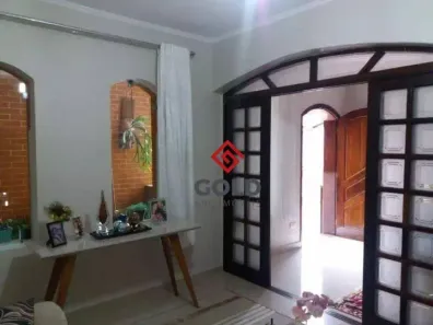 Casa com 4 Quartos à venda, 220m² no Parque das Nações, Santo André