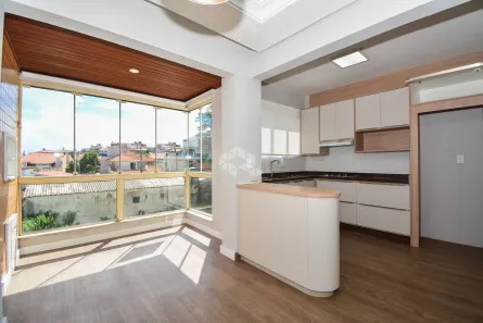 Apartamento com 2 Quartos à venda, 87m² no Coqueiros, Florianópolis