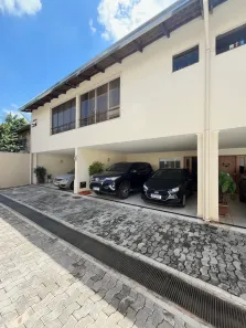 Casa de Condomínio com 4 Quartos à venda, 200m² no Parque Amazônia, Goiânia