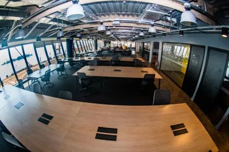 Sala Comercial para alugar, 1200m² no Santo Cristo, Rio de Janeiro