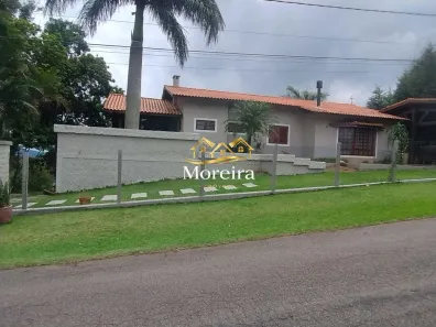 Fazenda/Sítio com 3 Quartos à venda, 2700m² no Centro, São Roque