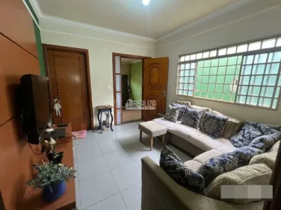 Casa com 3 Quartos à venda, 207m² no Estados Unidos, Uberaba