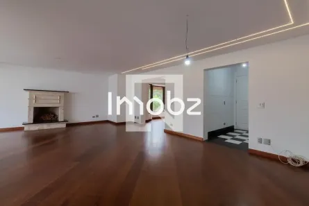 Apartamento com 4 Quartos à venda, 245m² no Vila Suzana, São Paulo