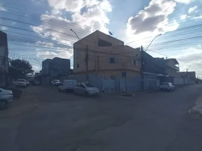 Casa com 7 Quartos à venda, 276m² no Areal, Brasília