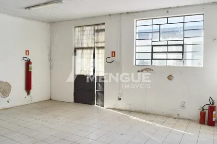 Galpão/Depósito/Armazém para alugar, 55m² no Navegantes, Porto Alegre