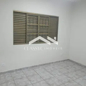 Casa com 3 Quartos para alugar, 250m² no Santa Mônica, Uberlândia