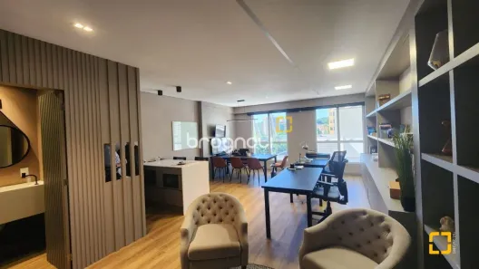 Sala Comercial à venda, 42m² no Itacorubi, Florianópolis
