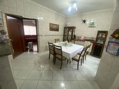 Casa com 3 Quartos à venda, 493m² no São José, Franca
