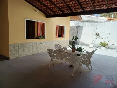 Casa com 2 Quartos para alugar, 212m² no Jardim Eldorado, São Luís
