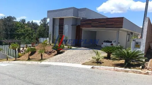 Casa de Condomínio com 4 Quartos à venda, 200m² no Res. Masterville, Sarzedo