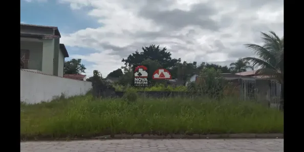 Lote/Terreno à venda, 450m² no Jardim Casa Branca, Caraguatatuba