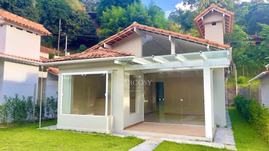 Casa com 3 Quartos à venda, 90m² no Itaipava, Petrópolis