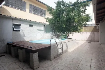 Casa com 3 Quartos à venda, 101m² no Santo Antônio, Porto Alegre