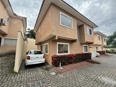 Casa de Condomínio com 2 Quartos à venda, 64m² no Engenho do Mato, Niterói