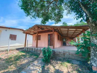 Casa com 2 Quartos à venda, 300m² no Mato Alto, Gravataí