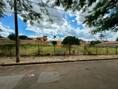 Lote/Terreno à venda, 300m² no Cidade Universitária, Campinas