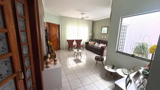 Casa com 3 Quartos à venda, 230m² no Jardim Regina, Indaiatuba